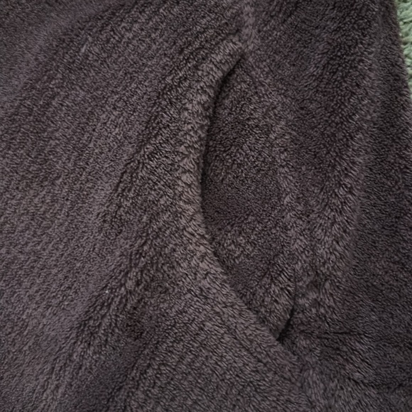 Purple Patagonia pullover - Picture 6 of 9